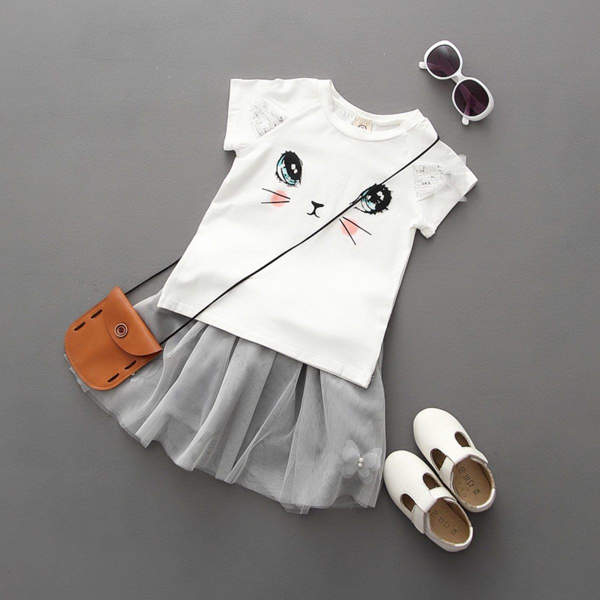 Girls Cat T-Shirt & Skirt Set | Cute Butterfly Beaded Outfit for Kids.